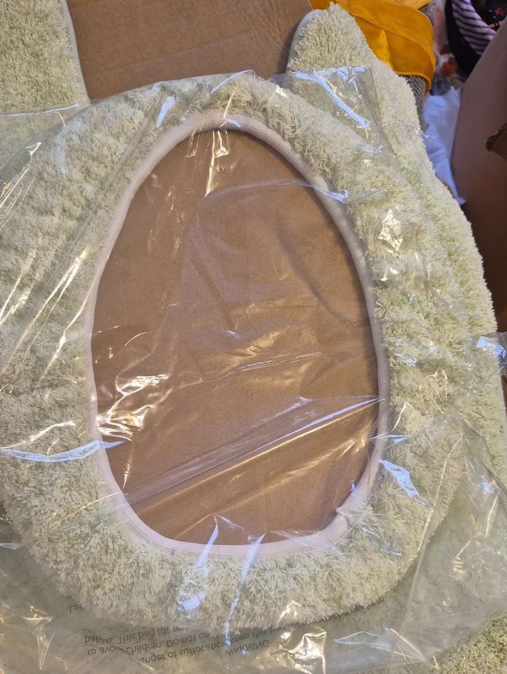 Soft Plush Bath Rug Pedestal Mat And Seat Cover in Light Sage Green